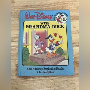 Vintage Walt Disney Wise Grandma Duck Fun-to-Read Library Vol 10 Hardcover